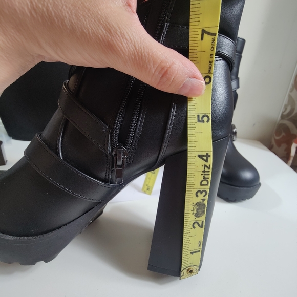 Report Women’s Black Chunky Platform Ankle Boots Size 8M– 4” Block Heel - Picture 8 of 10